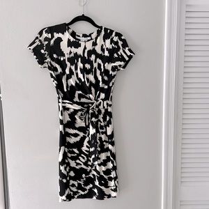 DVF Silk Dress (black/white, flattering ruching, short sleeve, above the knee)
